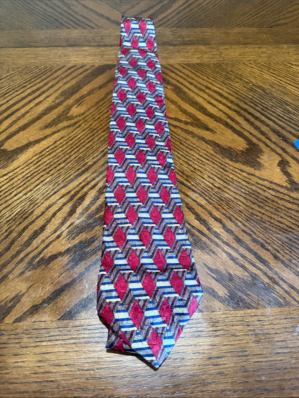 Stylish Red Geometric Men's Tie with Blue and Gray Accents